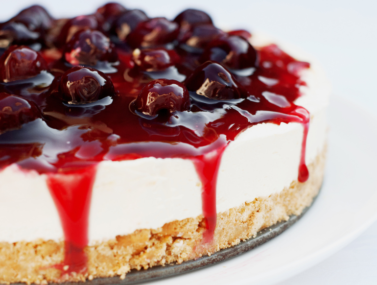 Cheesecake alle ciliegie: un'opera d'arte culinaria per la primavera e l'estate